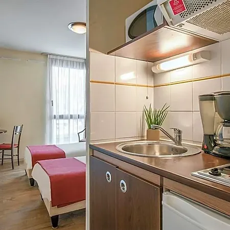 Appart'city Classic Centre Aparthotel 3*