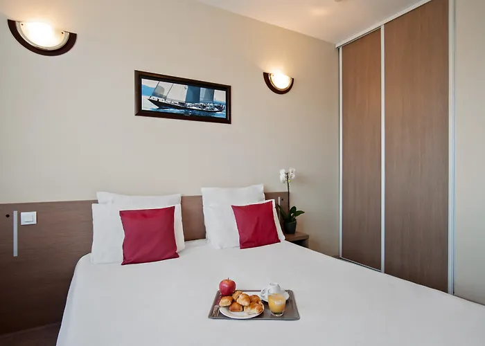 Appart'city Classic Centre Apartmanhotel Nîmes