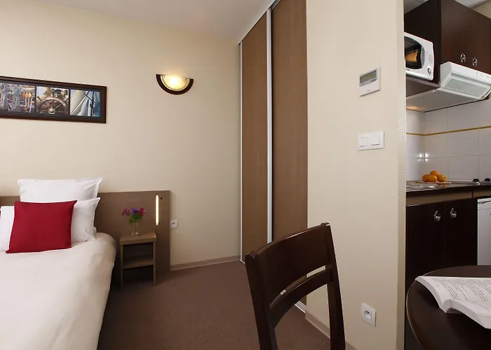 Apartmanhotel Appart'city Classic Centre Nîmes
