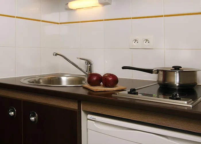 Appart'city Classic Centre Nimes