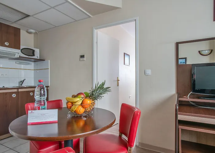 Appart'city Classic Centre Nimes