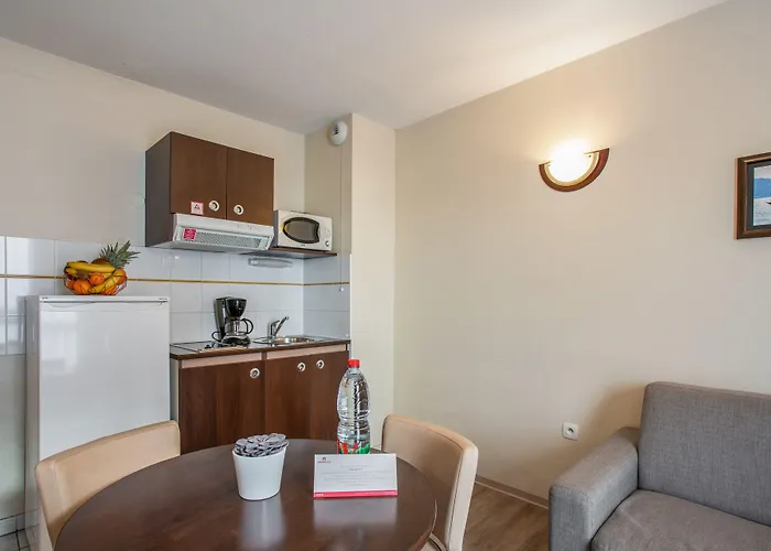 Apartahotel Appart'city Classic Centre Nimes